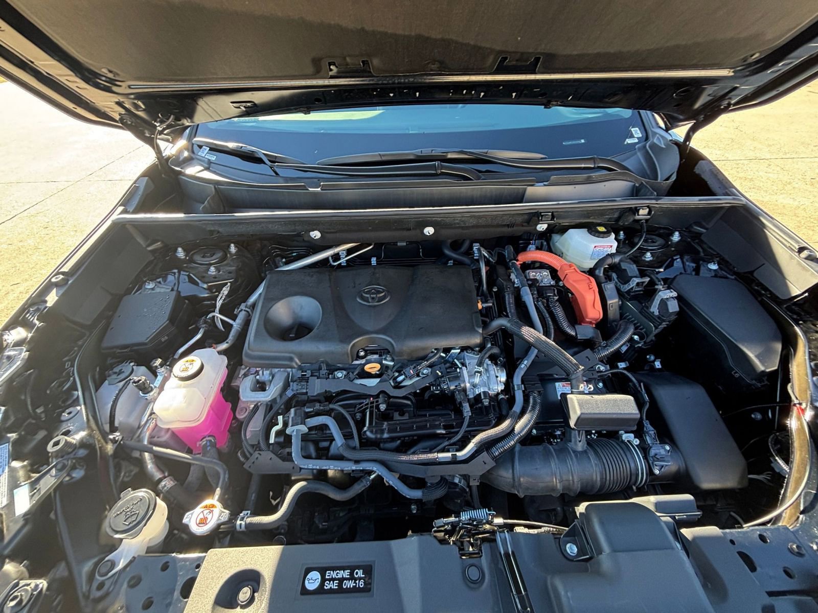 Used 2025 Toyota RAV4 LE image 30