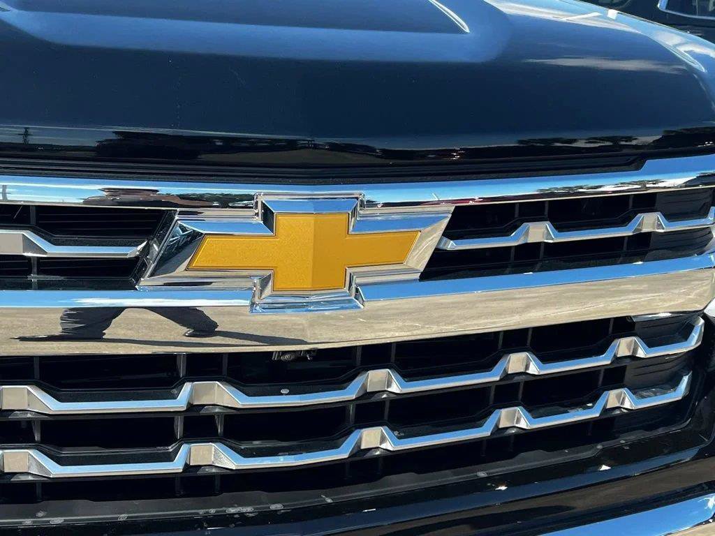 Used 2026 Chevrolet Silverado 1500 LTZ w/ LTZ Premium Texas Edition RWD image 4