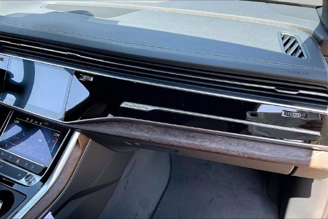 New 2026 Audi Q7 2.0T Premium AWD/4WD image 16