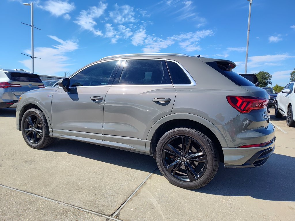 Used 2021 Audi Q3 2.0T Premium w/ Convenience Package AWD/4WD image 5