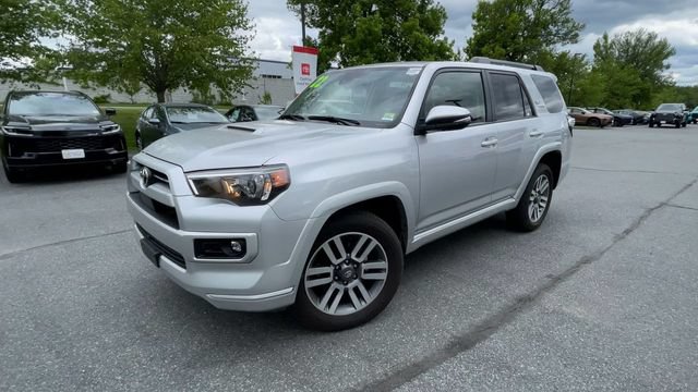 Certified 2022 Toyota 4Runner TRD Sport w/ Technology Package AWD/4WD image 4