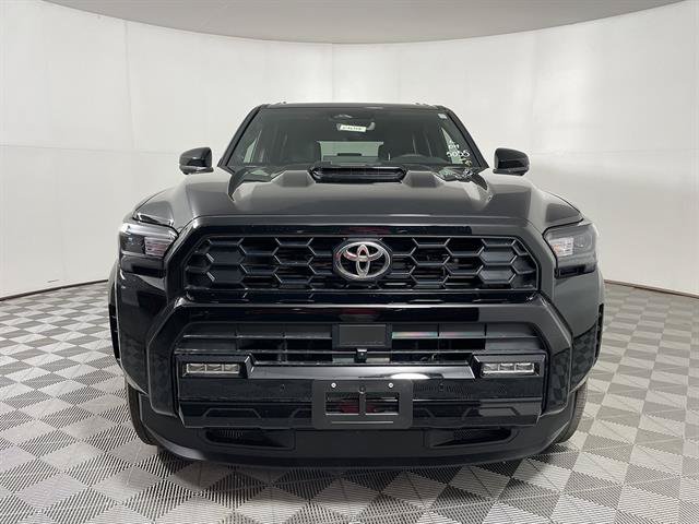 New 2026 Toyota 4Runner TRD Sport Premium AWD/4WD image 2