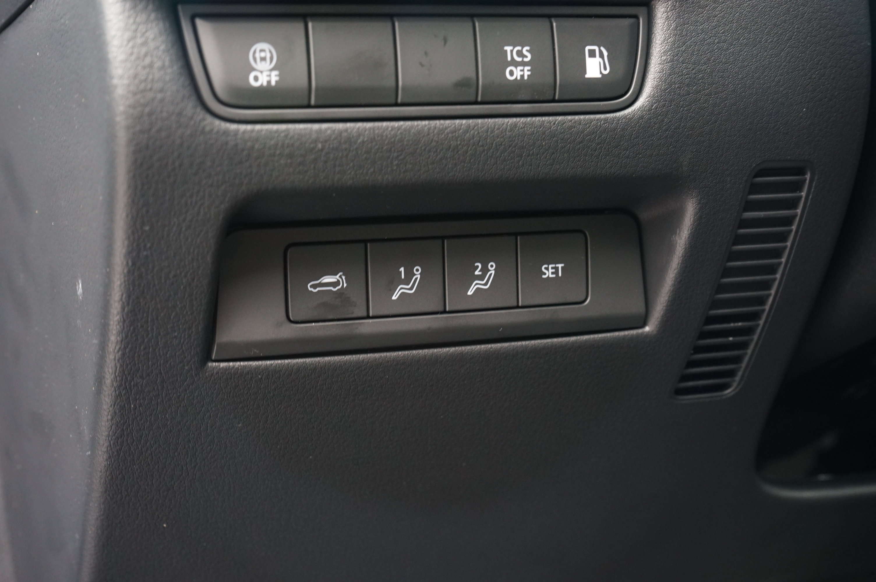 New 2025 MAZDA CX-50 2.5 Hybrid w/ Weather Package image 15