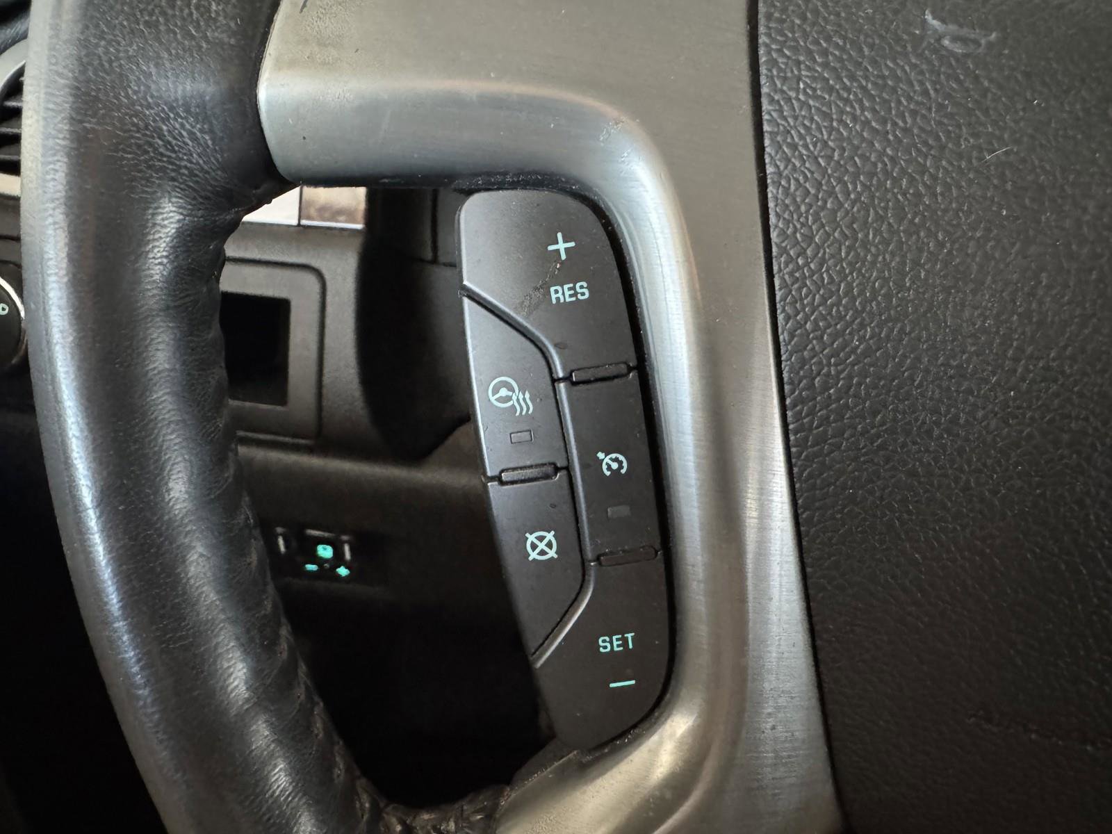 Used 2012 GMC Yukon Denali image 19