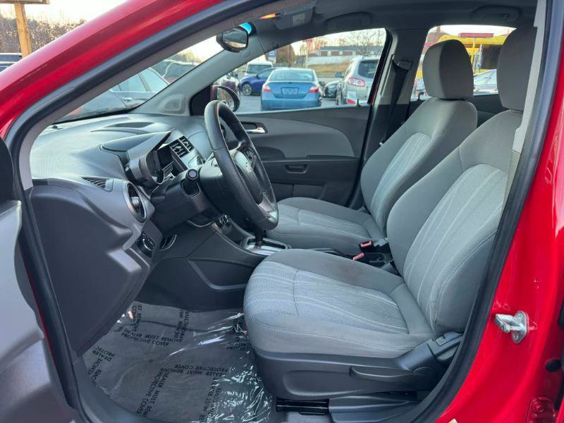 Used 2012 Chevrolet Sonic LT FWD image 10