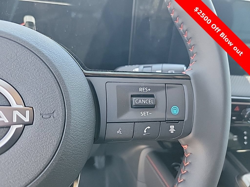 New 2025 Nissan Kicks SR FWD image 24