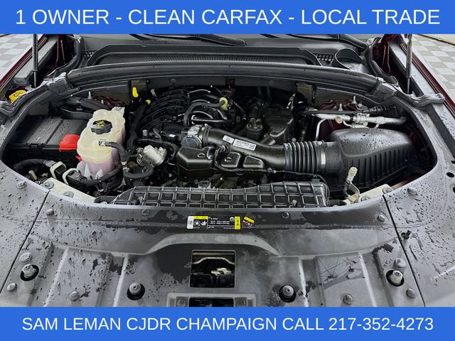 Used 2023 Jeep Grand Cherokee Laredo AWD/4WD image 27
