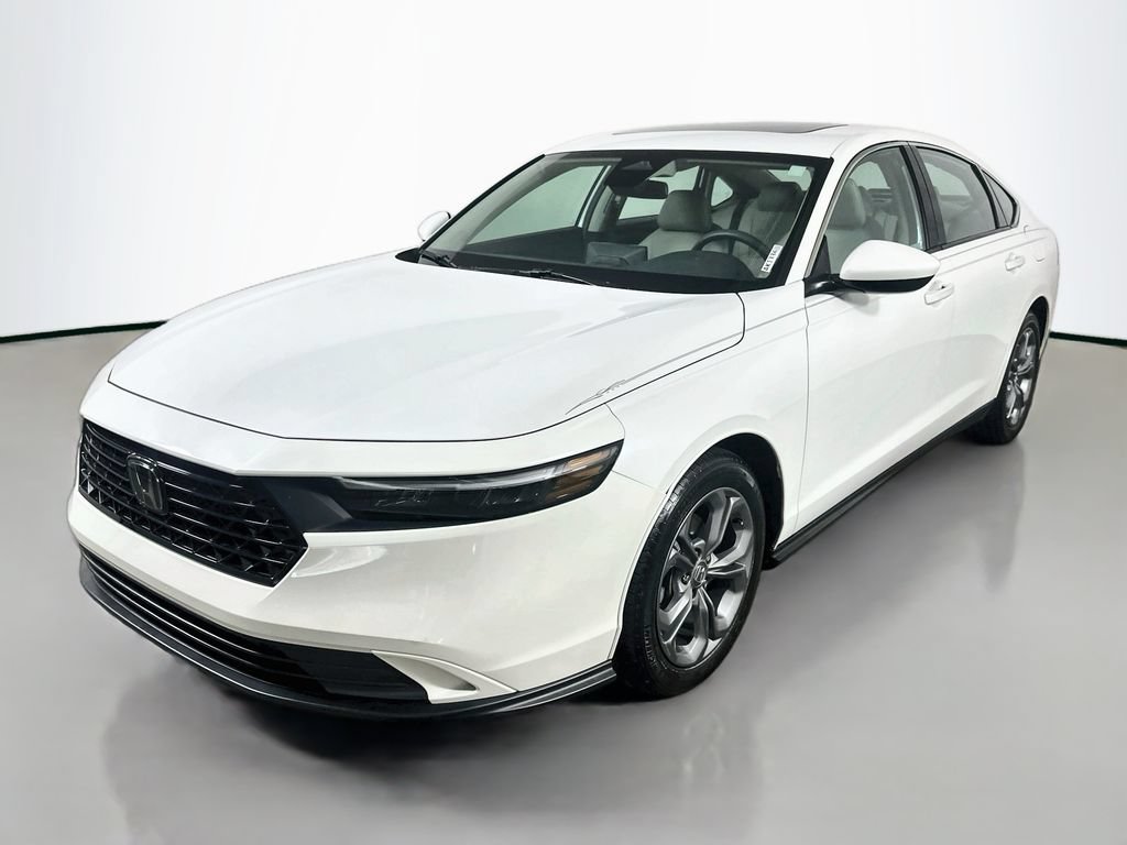 Used 2024 Honda Accord EX image 3
