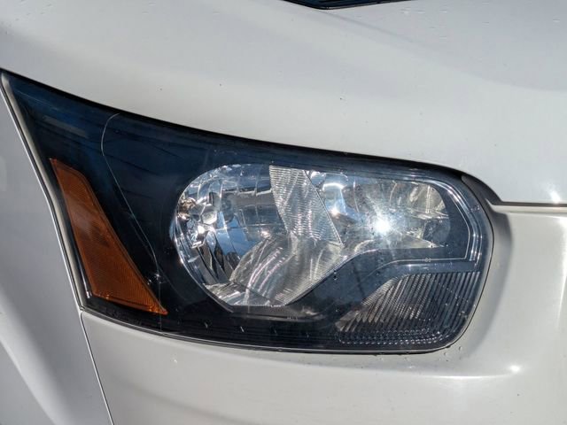 Used 2020 Ford Transit 250 HANDICAP VAN w/ Load Area Protection Package image 8