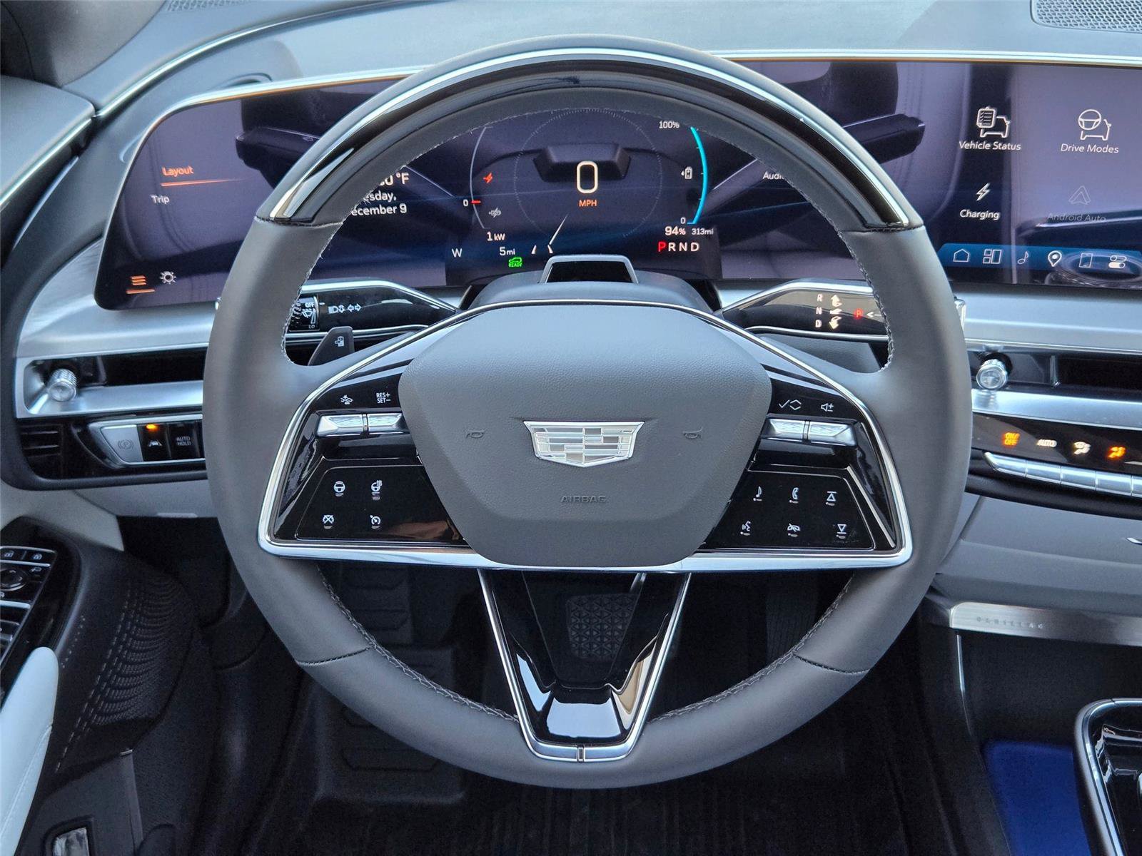 New 2026 Cadillac Lyriq Premium Luxury w/ LPO, Floor Liner Package AWD/4WD image 15