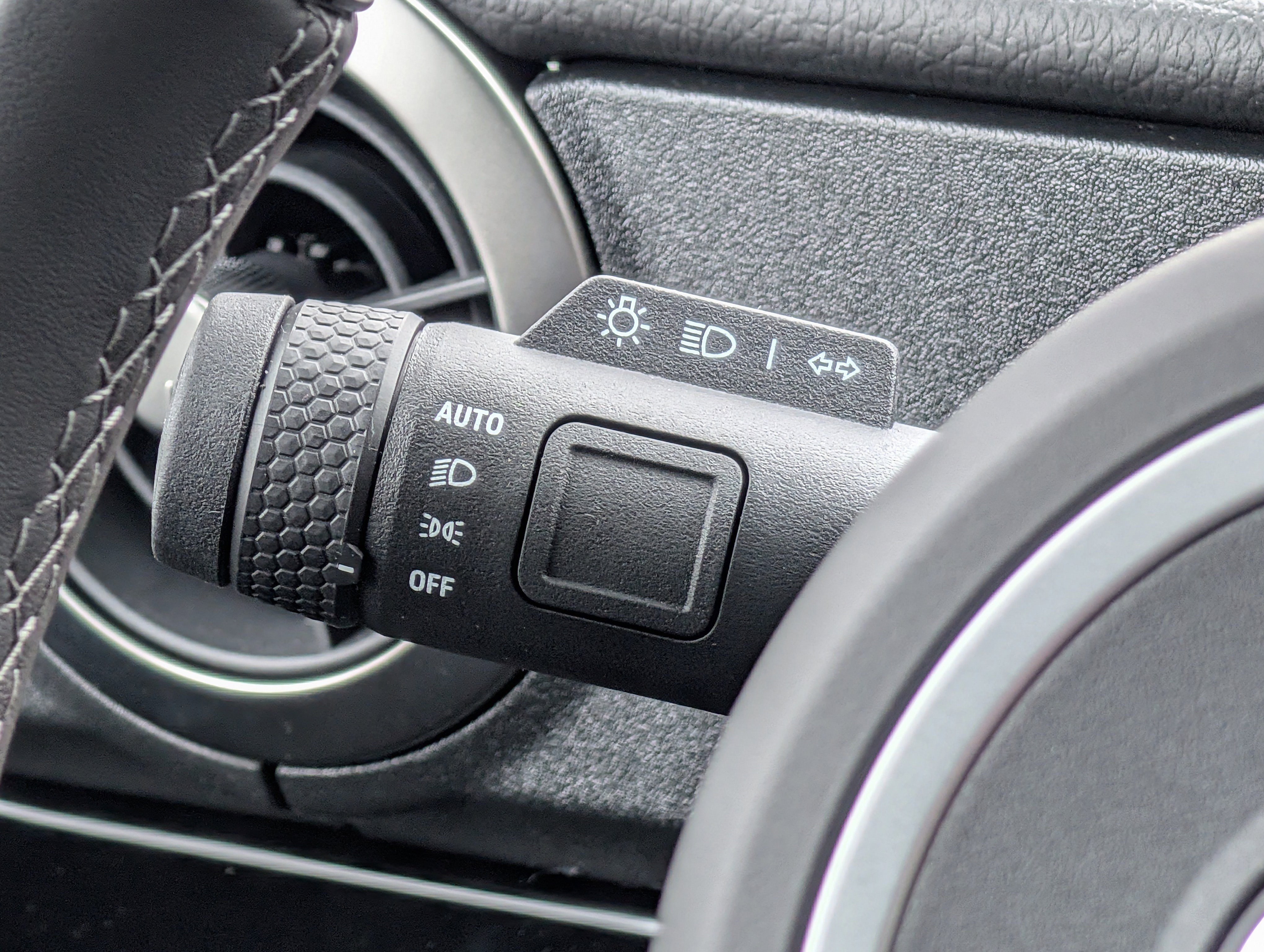 New 2026 INEOS Grenadier Fieldmaster Edition image 22