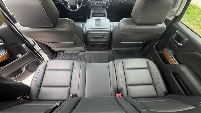 Used 2018 Chevrolet Silverado 1500 LTZ AWD/4WD image 14