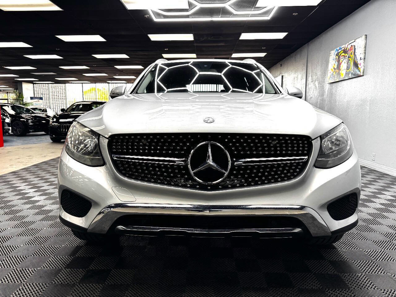 Used 2016 Mercedes-Benz GLC 300 image 4