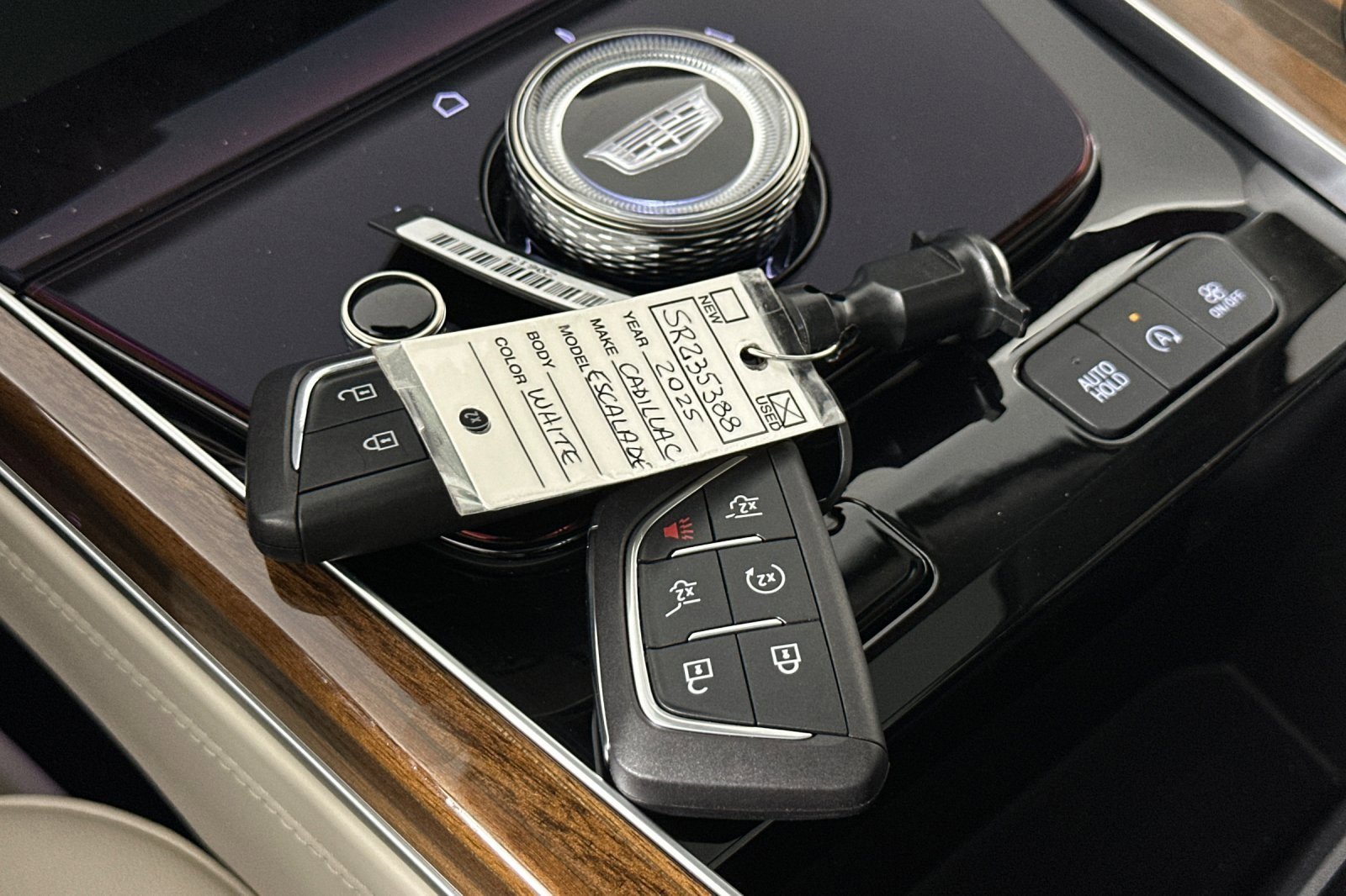 Used 2025 Cadillac Escalade Sport Platinum image 25