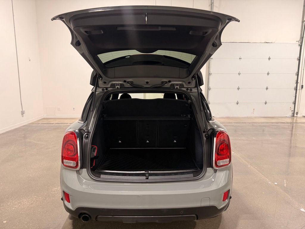 Used 2017 MINI Cooper Countryman FWD image 9