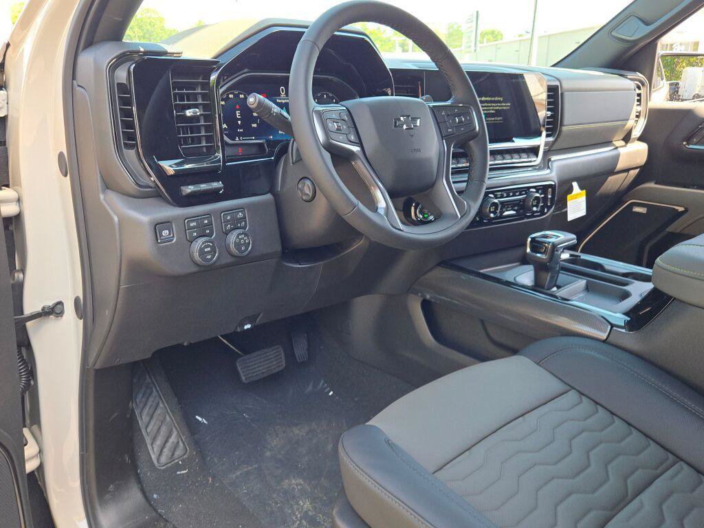 New 2026 Chevrolet Silverado 1500 ZR2 w/ LPO, Dark Essentials Package AWD/4WD image 24