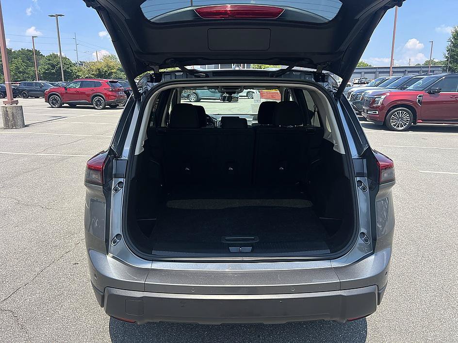 Certified 2024 Nissan Rogue SV AWD/4WD image 15