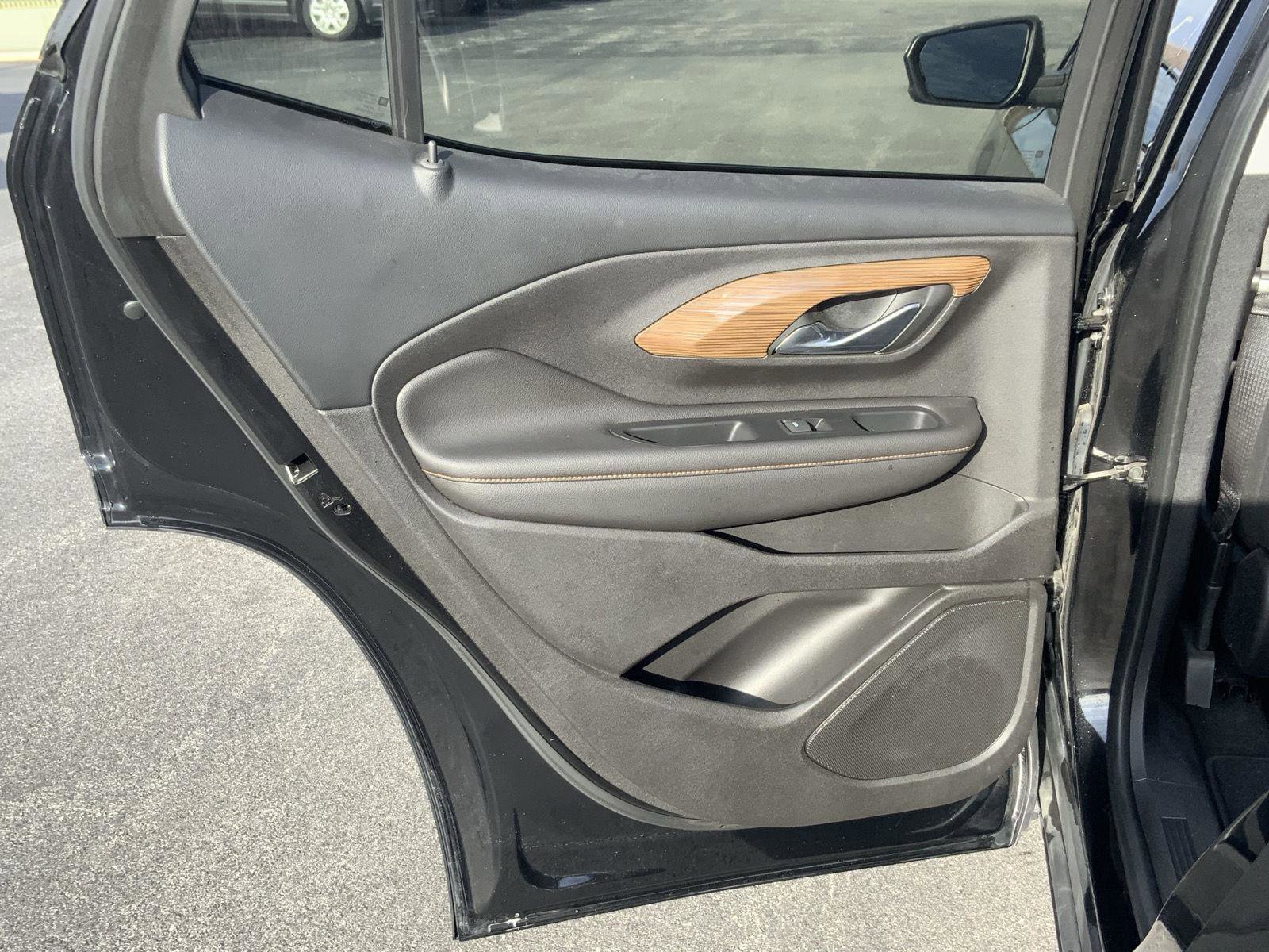 Used 2018 GMC Terrain SLE w/ Driver Convenience Package image 48