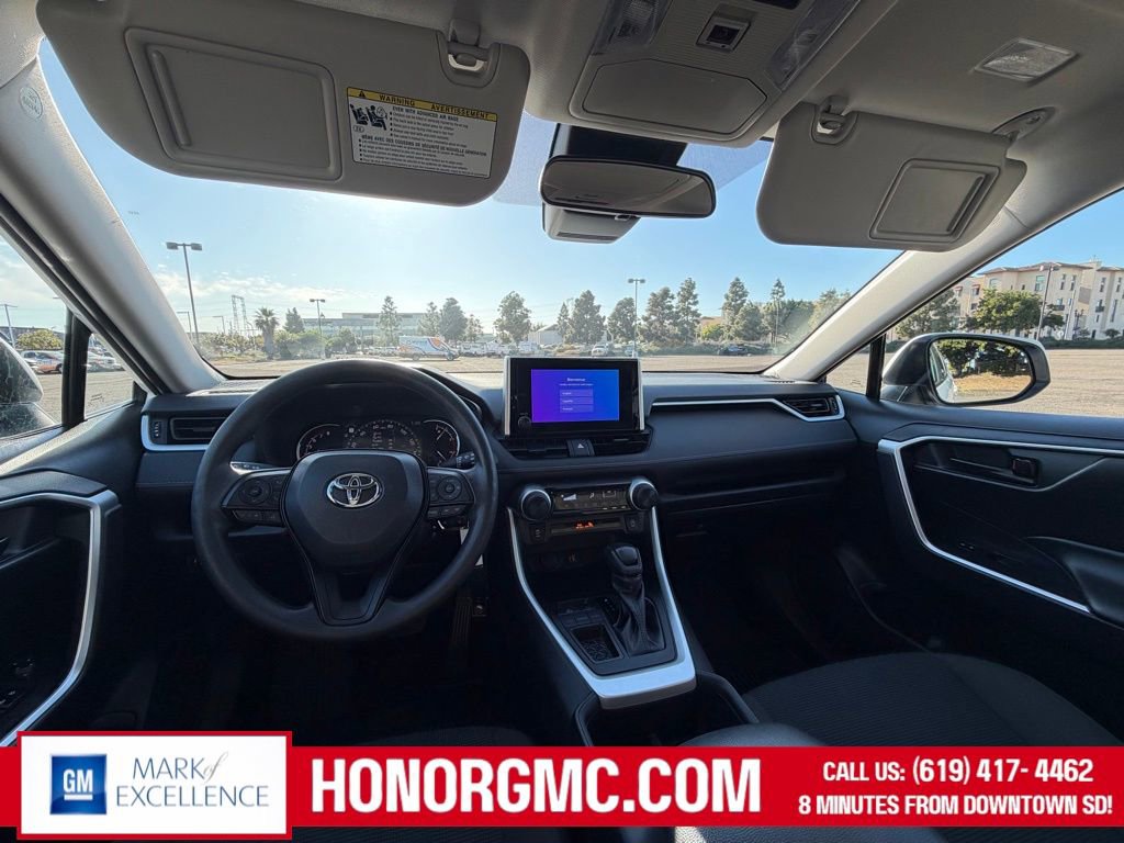 Used 2024 Toyota RAV4 LE image 7