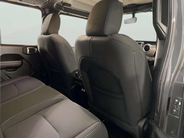 Used 2023 Jeep Wrangler Unlimited Rubicon 4xe AWD/4WD image 69