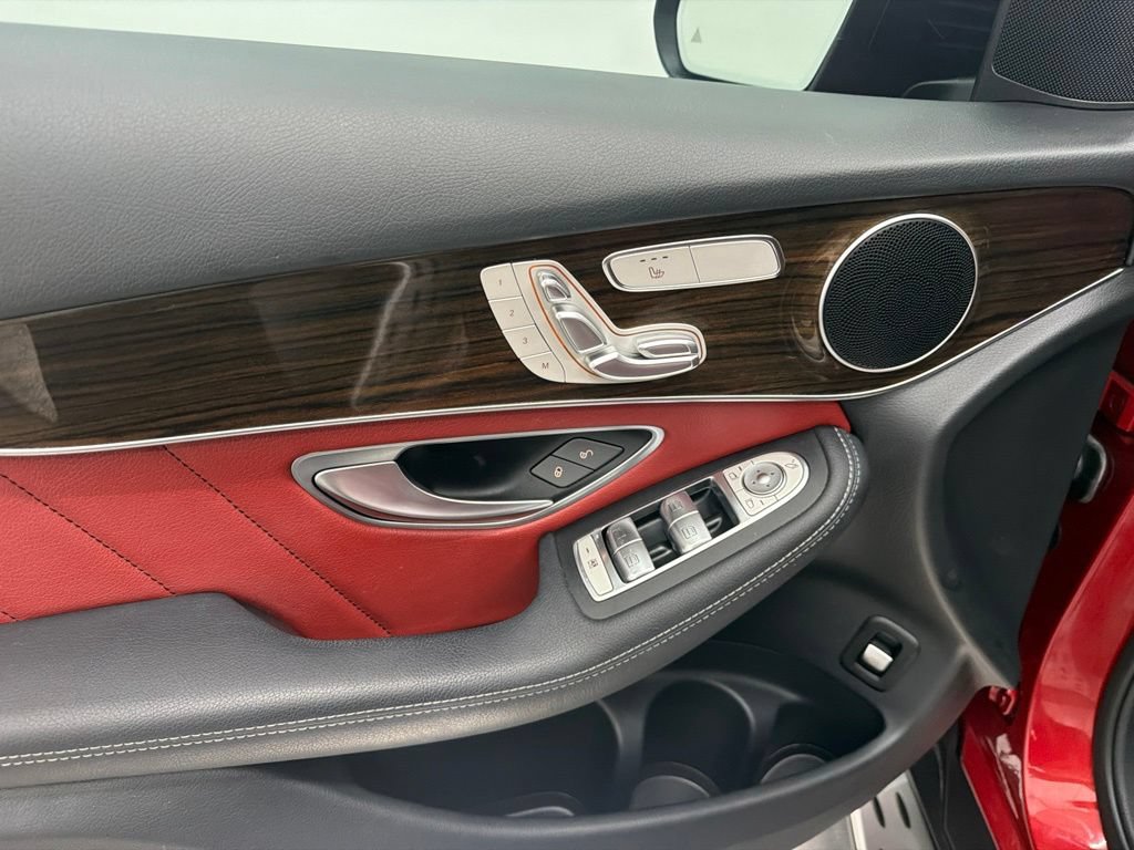 Used 2022 Mercedes-Benz GLC 300 image 15