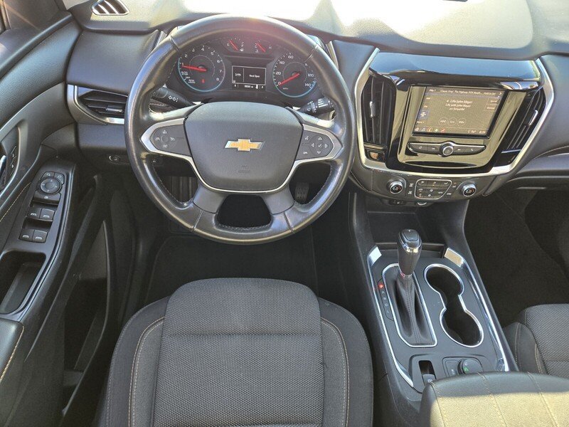 Used 2020 Chevrolet Traverse LT w/ LPO, Cargo Package FWD image 13
