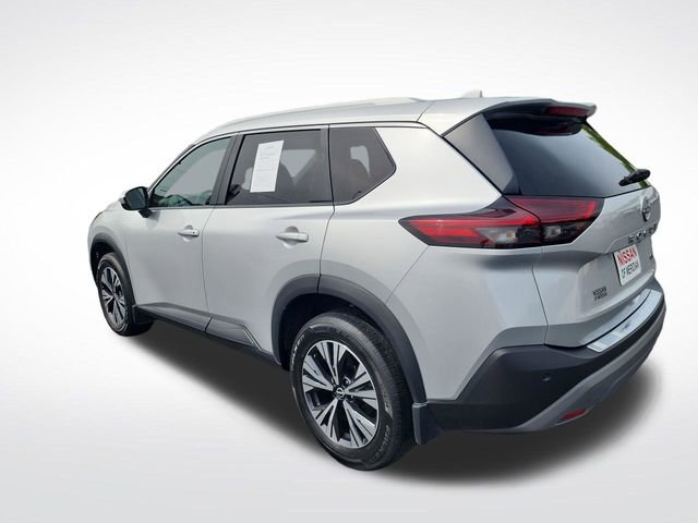 Used 2023 Nissan Rogue SV w/ SV Premium B Package image 3