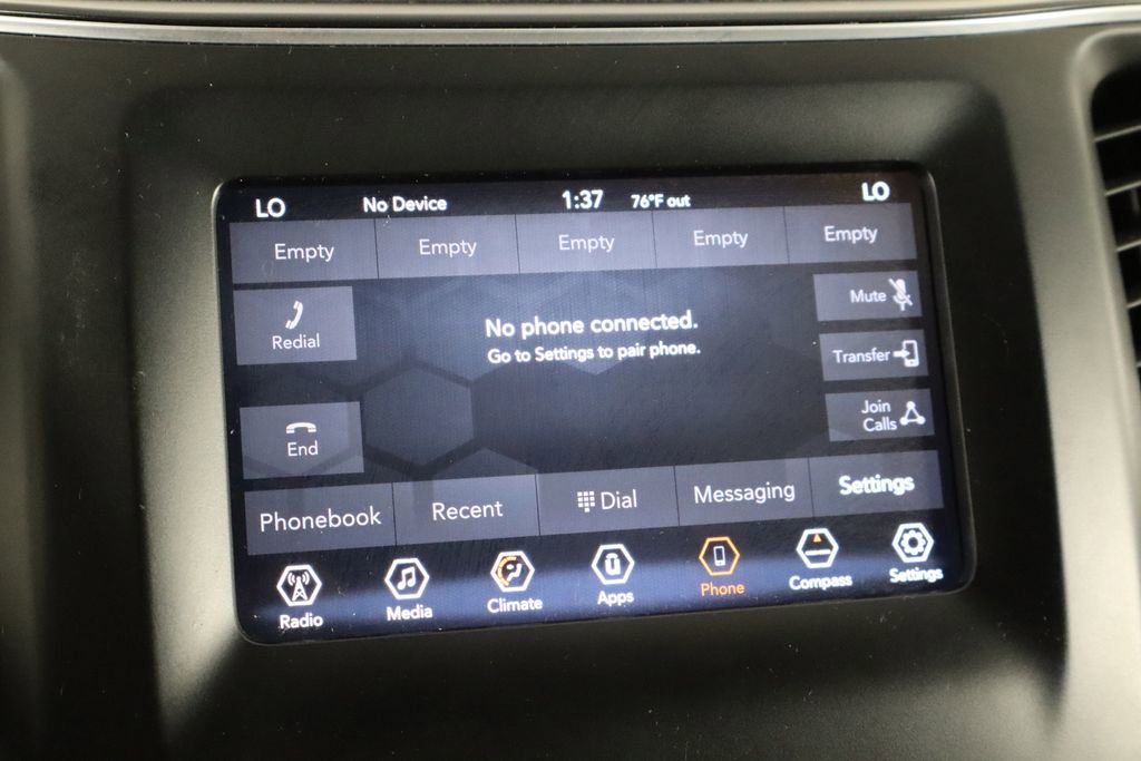 Used 2019 Jeep Cherokee Latitude Plus w/ Comfort/Convenience Group AWD/4WD image 35