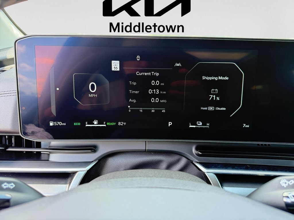 New 2027 Kia Carnival SX w/ Dark Edition Package FWD image 24