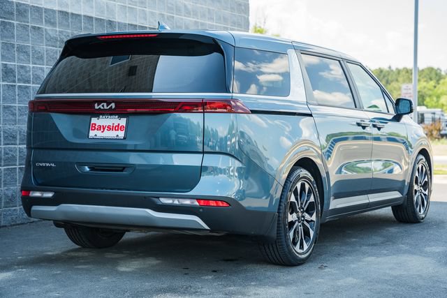 Used 2024 Kia Carnival EX FWD image 6