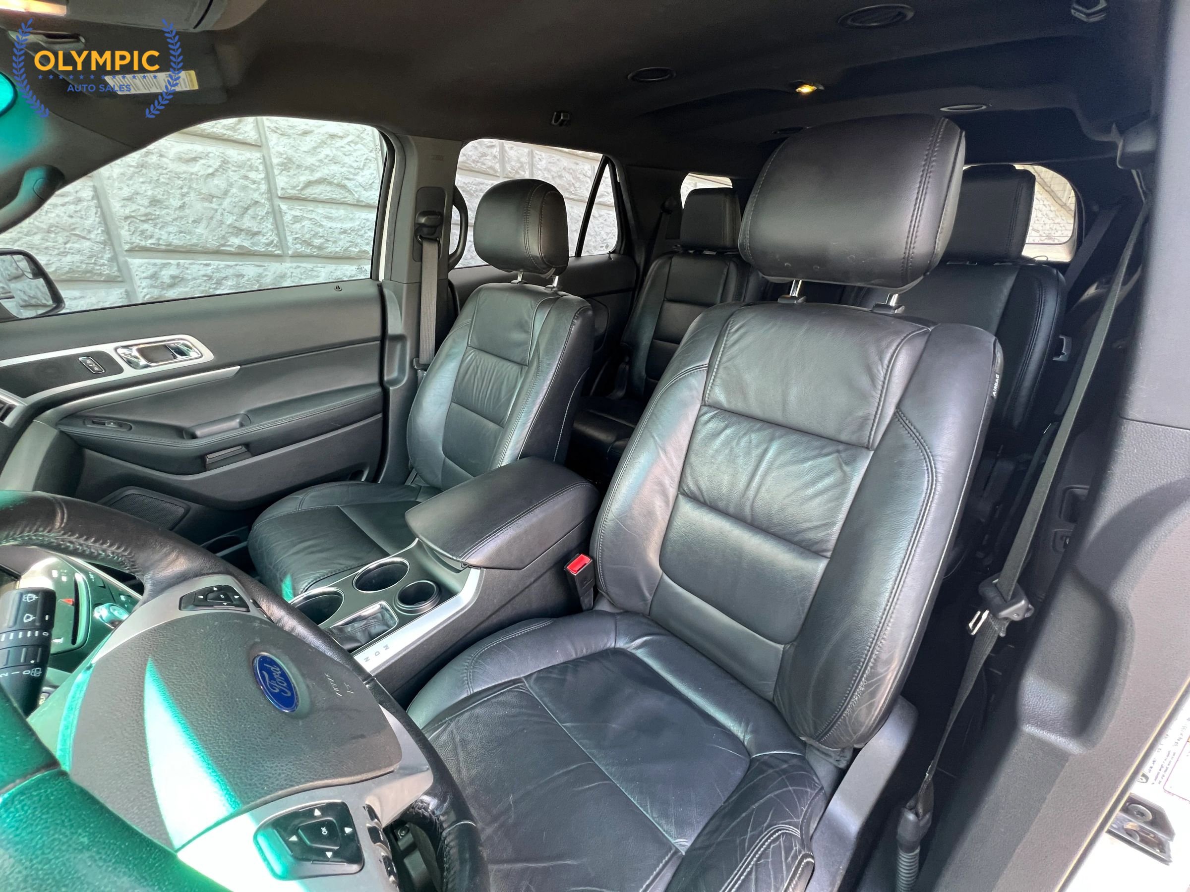 Used 2014 Ford Explorer XLT w/ Equipment Group 202A FWD image 40