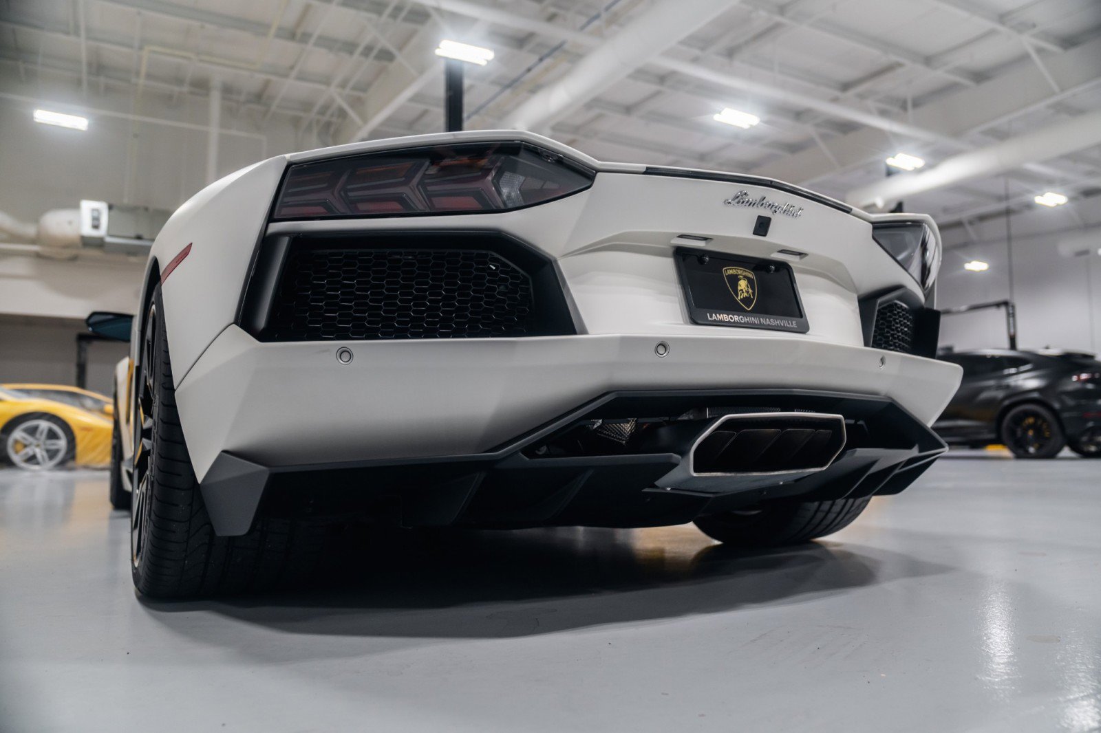 Used 2016 Lamborghini Aventador LP 700-4 image 13