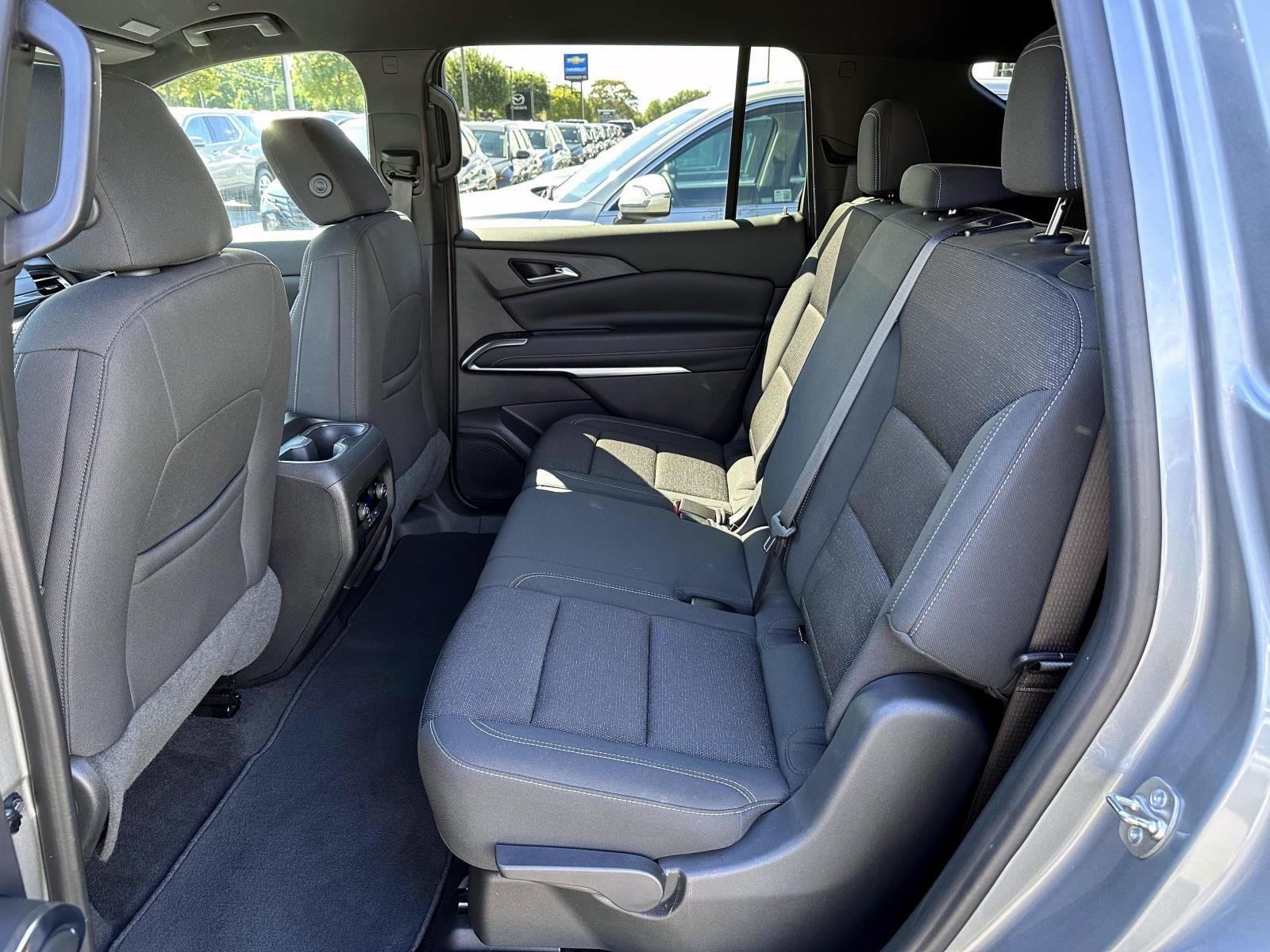 Used 2024 Chevrolet Traverse LS AWD/4WD image 12