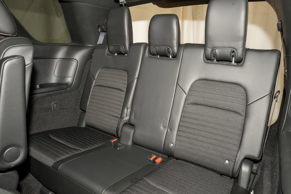 Certified 2024 Nissan Pathfinder Rock Creek image 9