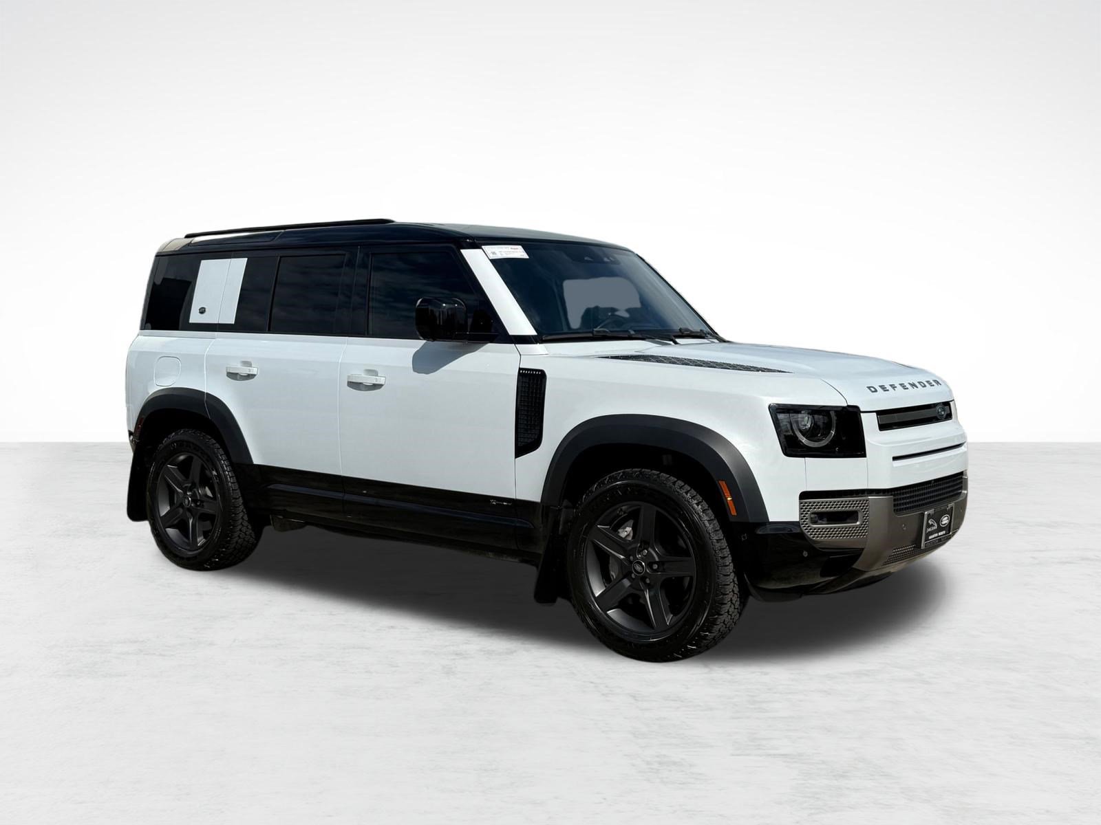 Used 2021 Land Rover Defender 110 X-Dynamic SE AWD/4WD image 7