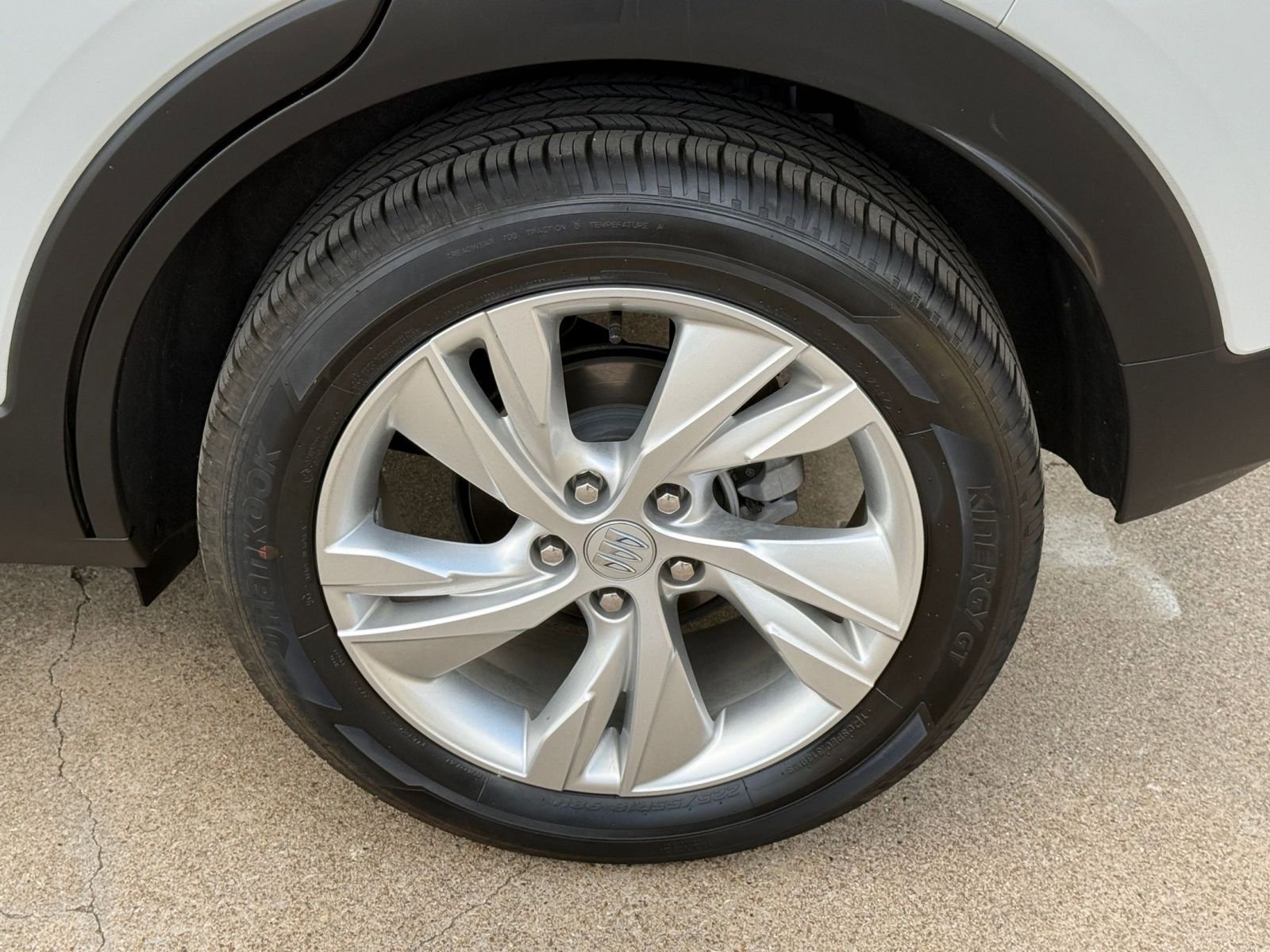 Used 2025 Buick Encore GX Preferred image 30