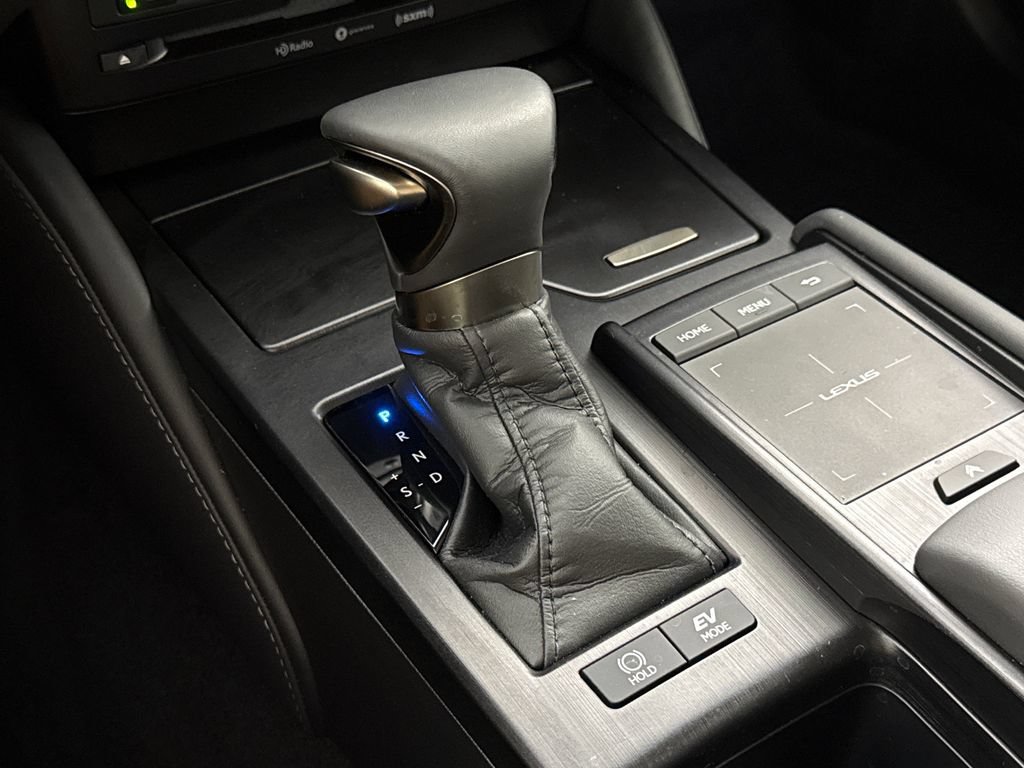 Used 2022 Lexus ES 300h w/ Premium Package FWD image 22