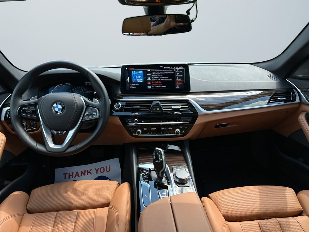 Used 2023 BMW 540i xDrive w/ Premium Package AWD/4WD image 10