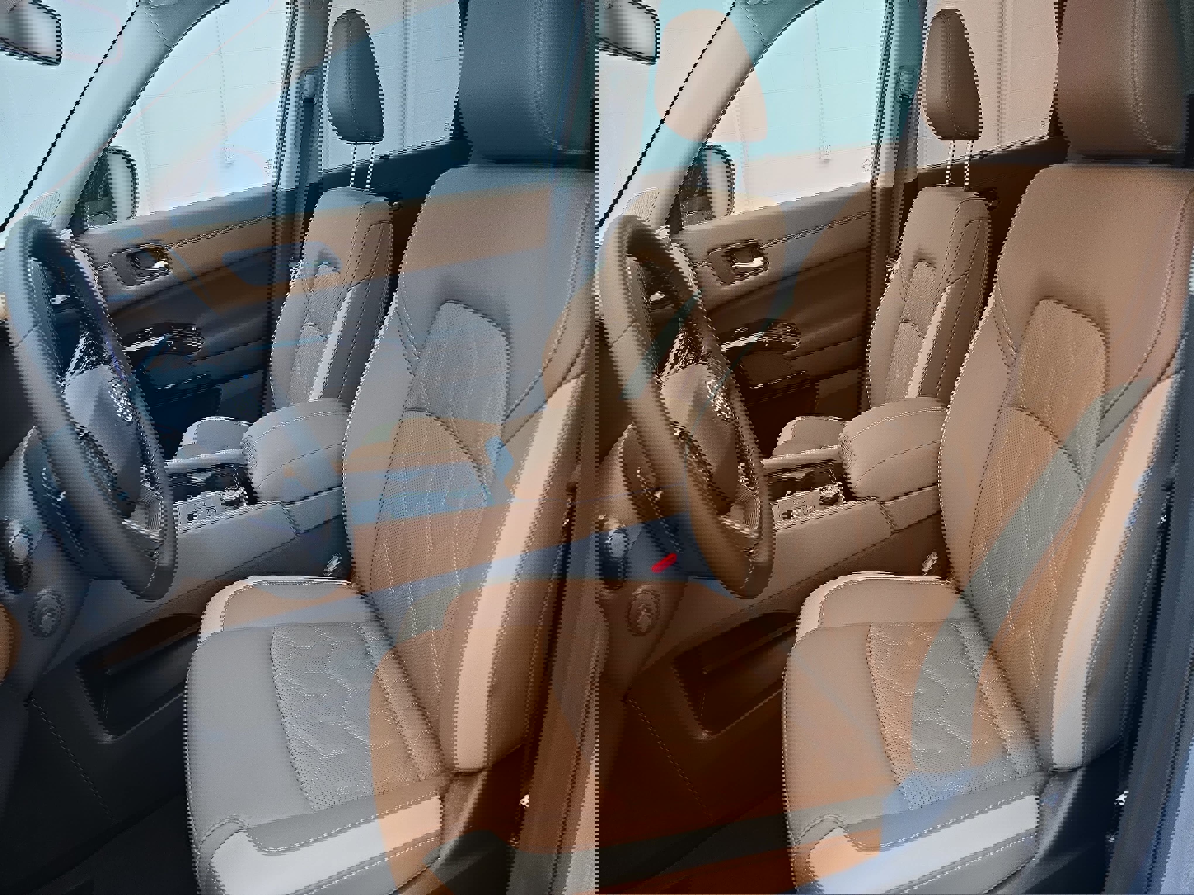 New 2026 Nissan Pathfinder Platinum image 16