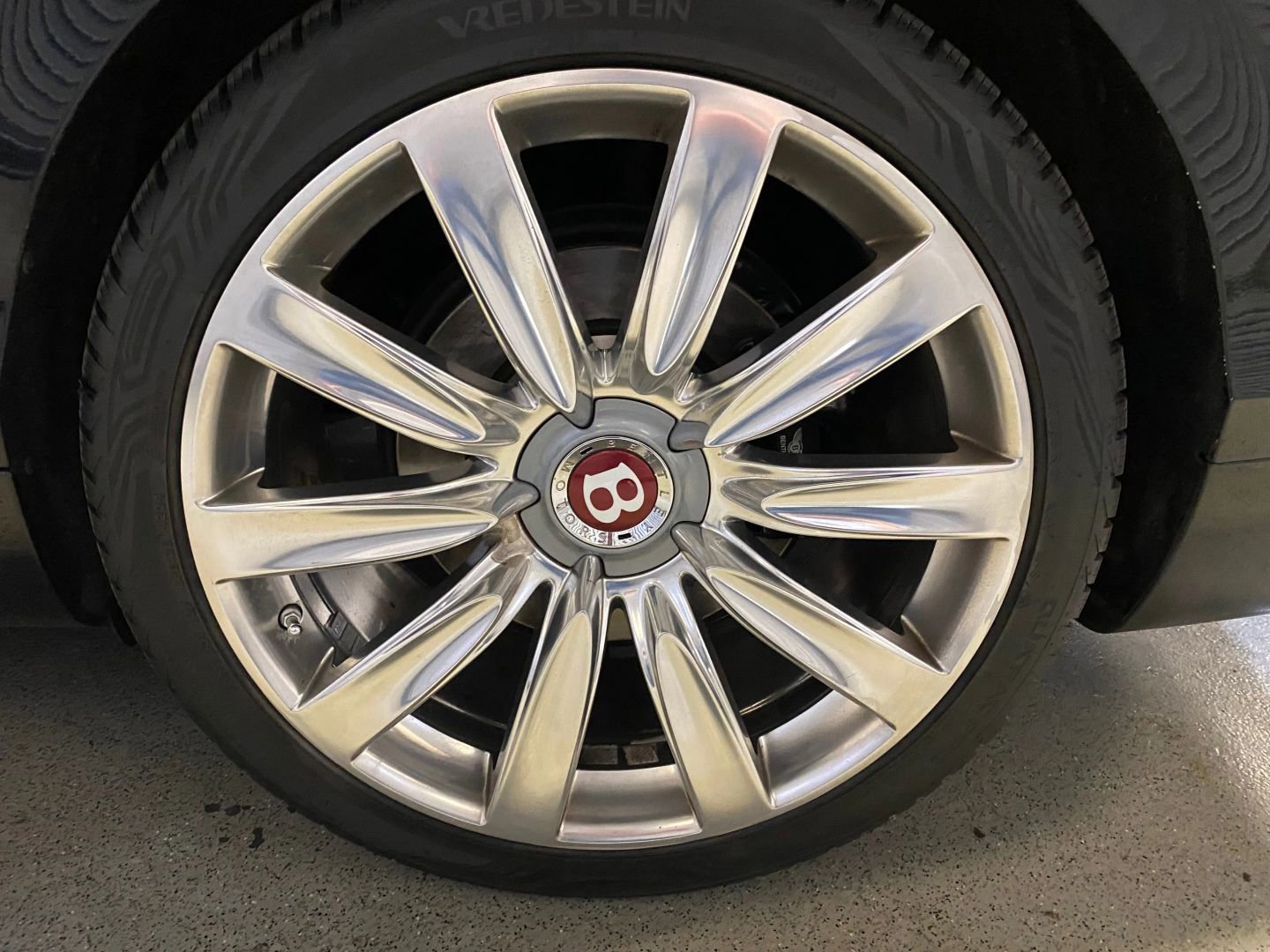 Used 2015 Bentley Flying Spur V8 AWD/4WD image 17