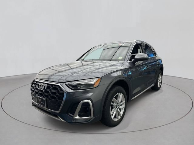 Certified 2023 Audi Q5 2.0T Premium w/ Convenience Package AWD/4WD image 1