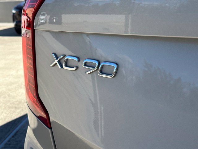 Certified 2024 Volvo XC90 B6 Plus w/ Protection Package Premier AWD/4WD image 38
