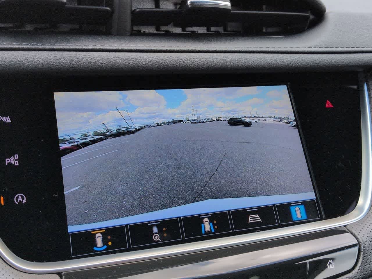 Used 2023 Cadillac XT5 Premium Luxury w/ Technology Package AWD/4WD image 30