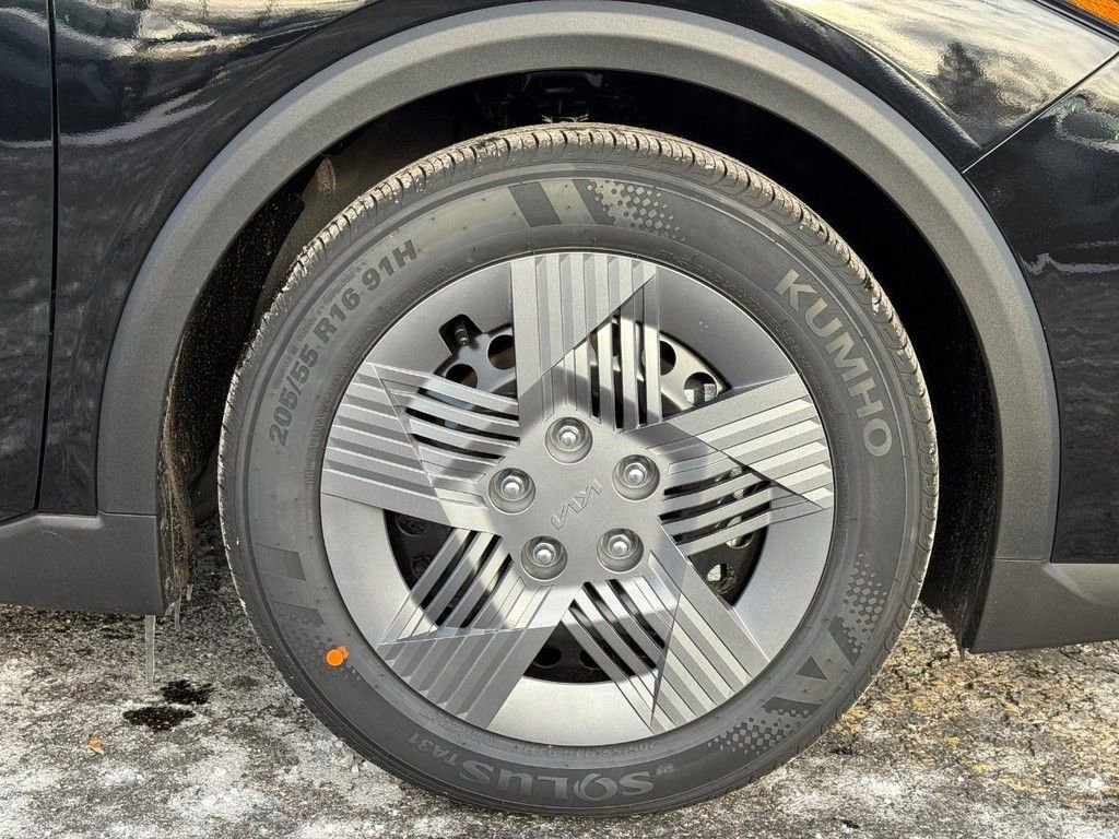 New 2026 Kia K4 LX image 10