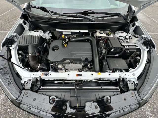 Used 2024 Chevrolet Equinox RS FWD image 30