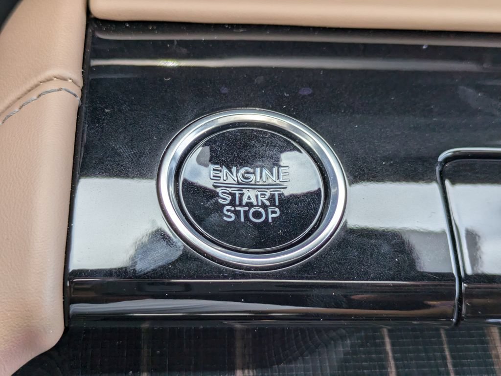 New 2026 Lincoln Navigator Black Label AWD/4WD image 33
