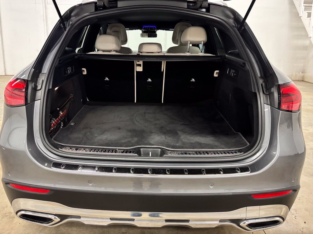Used 2023 Mercedes-Benz GLC 300 image 26