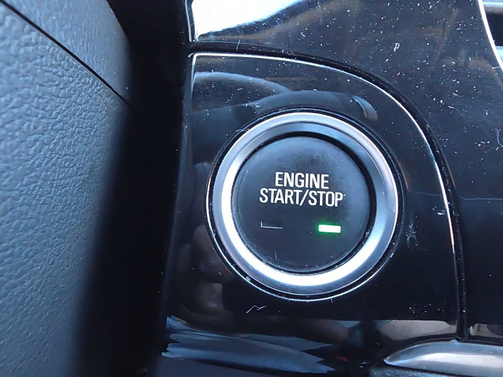 Used 2021 Buick Encore Preferred AWD/4WD image 17