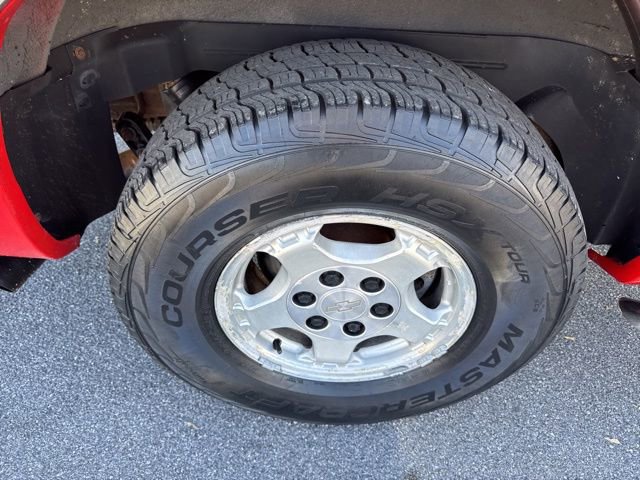 Used 2003 Chevrolet Avalanche 2WD image 9