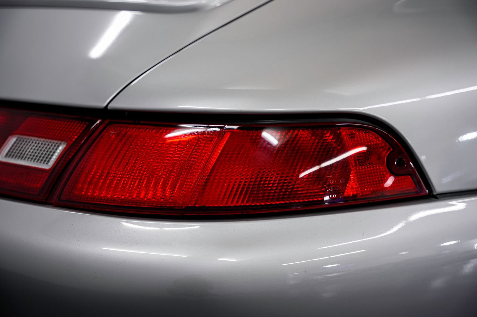 Used 1998 Porsche 911 Carrera S RWD image 36